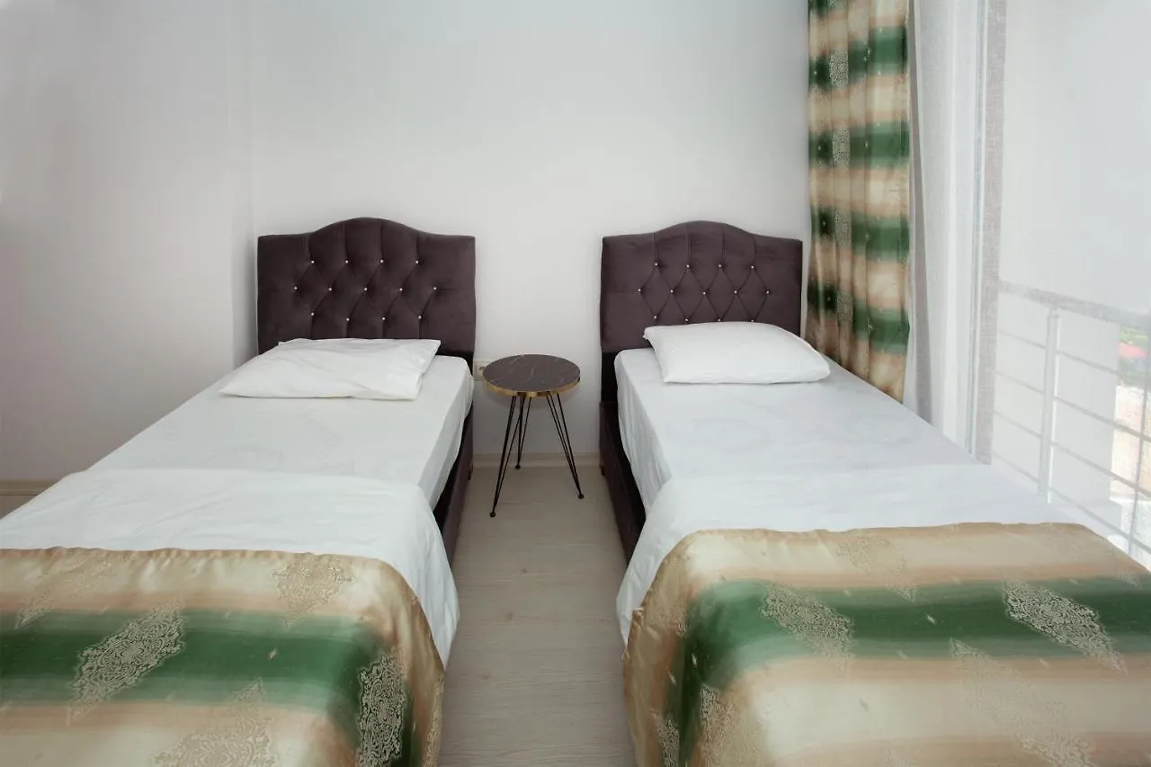 Leena Suites Trabzon 0*,